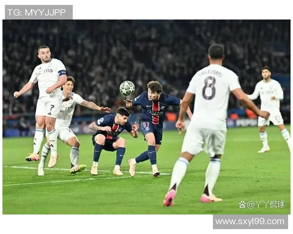 足总杯激情对决巴黎圣日耳曼险胜那不勒斯乌龙球成关键时刻