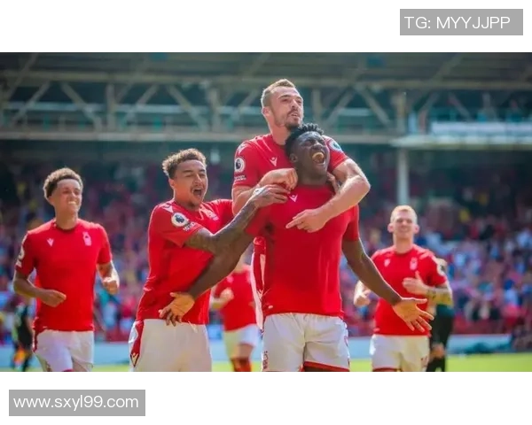 世界杯精彩对决那不勒斯完胜曼联绝杀瞬间引发全场狂欢