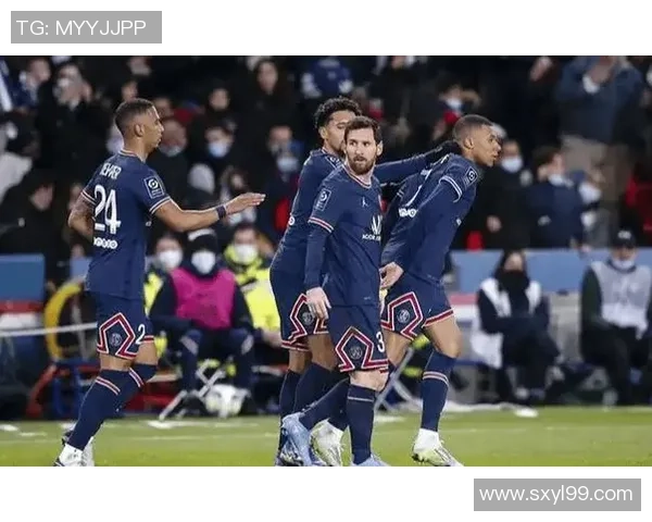 国王杯波尔图与巴黎圣日耳曼激战成平局红牌事件引发全场热议