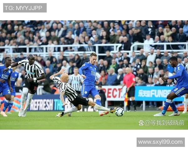 德甲精彩对决皇马与切尔西战成平局神扑瞬间成焦点引发热议 德甲精彩对决皇马与切尔西战成平局神扑瞬间成焦点引发热议