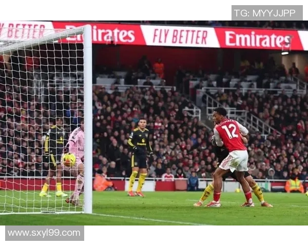 波尔图友谊赛大胜曼联乌龙球瞬间点燃全场激情 波尔图友谊赛大胜曼联乌龙球瞬间点燃全场激情